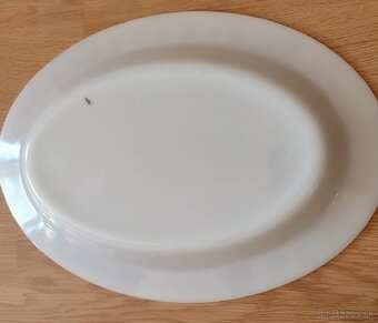 Servírovacia misa - 2