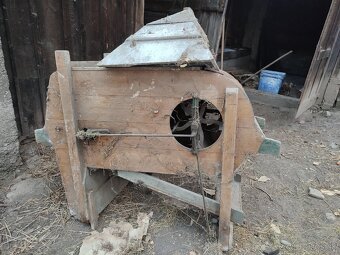 Mláťačka obilia - 2