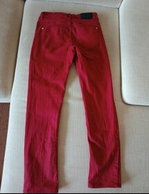 Červené elastické nohavice - 2