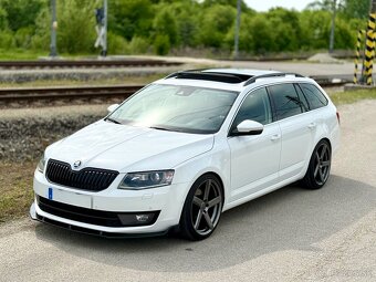 Škoda Octavia combi 1.8tsi 132kw DSG 4x4, panorama, webasto - 2
