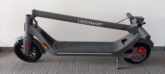 Leqi D12 (Leqismart) - elektrická kolobežka, čierna - 2