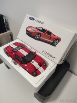Ford GT 1:18 Autoart - 2