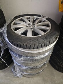 Komplet sada Volvo so zimnymi pneu Continental 235/55 R19 - 2