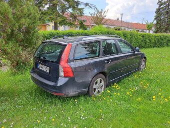 Volvo V50 - 2