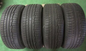 R17 Zimná sada AZE rozteč 5x114,3 235/55R17 NOKIAN - 2