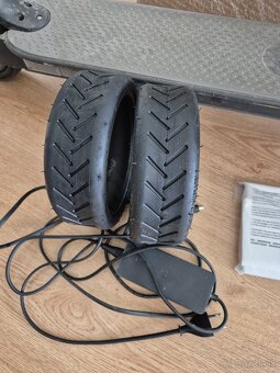 XIAOMI ELEKTROKOLOBEZKA - 2