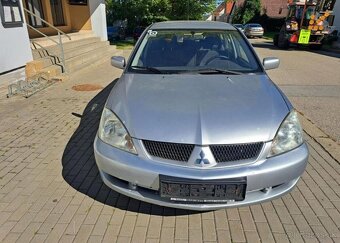 Mitsubishi Lancer 1,6 Intense benzín manuál 72 kw - 2
