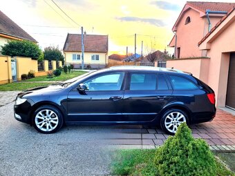 ŠKODA SUPERB COMBI 2.0 TDI 125 KW DSG+WEBASTO TOP STAV - 2