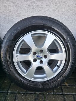 Volvo elektróny 17" - 2
