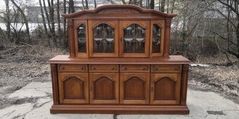 Rustikálna dlhá komoda s vitrínou - 2