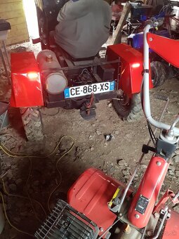 Predám malotraktor domácej vyroby 4x4 - 2