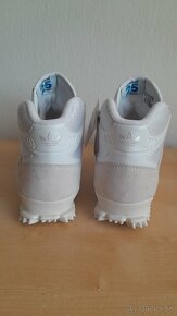Botasky Adidas - 2