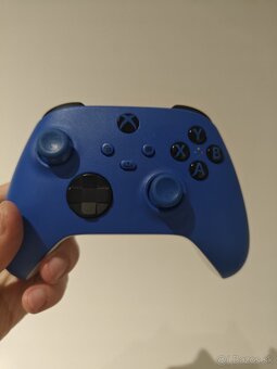 Xbox Series ovládač - 2