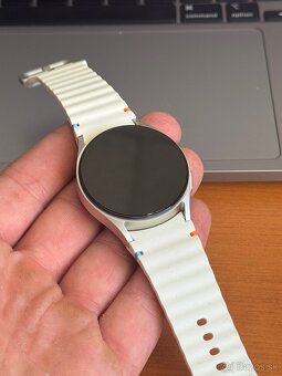 Samsung Galaxy Watch 7 40mm LTE GOLD - 2