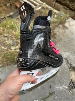 Korcule Bauer Supreme Mach - 2