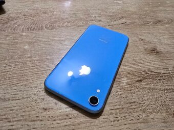 Iphone XR plnefunkcny ma len bezne znamky pouzivania telefon - 2