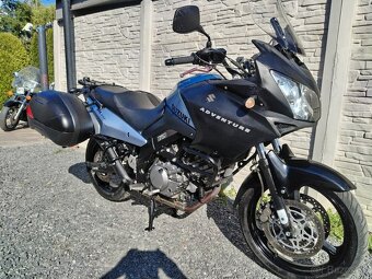 Suzuki v strom 650 najazdené iba 17 300 km - 2