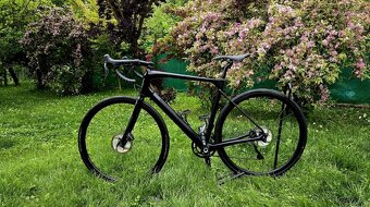 Špičkový bicykel AIRSTREEEM Marathon Disc SL, UltegraDI2 - 2