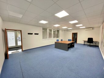 Prenájom kancelárske priestory 220 m2 s parkovaním v centre  - 2