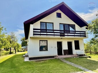 Rodinný dom v obci Rovné, na predaj. - 2