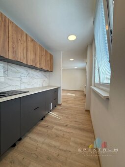 SPEKTRUM REALITY- Na PREDAJ 3 -izbový byt, 61m2, 2x loggia, - 2
