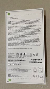 iPhone 16 Pro 256GB Black Titanium - 2