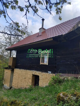 Rekreačná chalupa Kolárovice, okres Bytča, 351m2 - 2