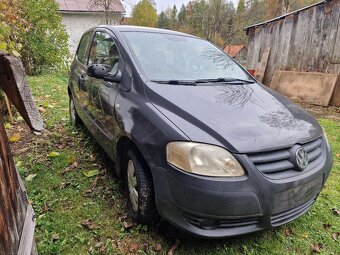 Volkswagen fox - 2