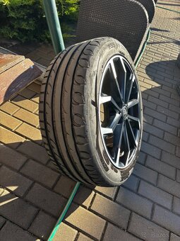 235/45 R18 Škoda Superb - 2