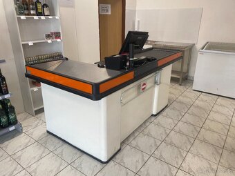 Pokladničný box / pás - 2