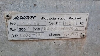 Prívesný vozík brzdený Agados 1,6T. - 2