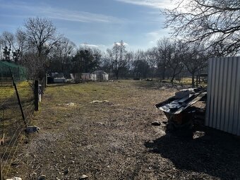 STAVEBNÝ POZEMOK - KRH.PODHRADIE - 2