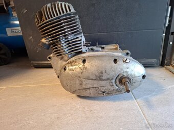Čz 175/501 motor - 2