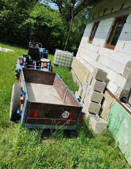 Malotraktor Zetor 2011 s príslušenstvom - 2