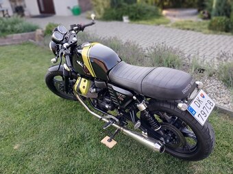 Moto Guzzi V7 cafe racer - 2