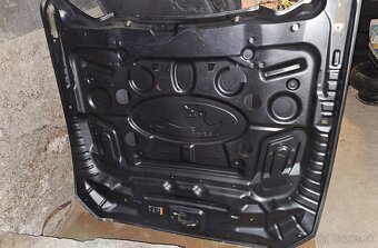 Predná kapota Ford Mustang 2017 - 2