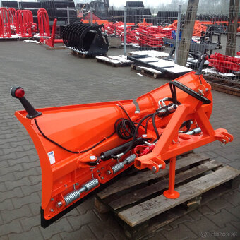 Šípový snežný pluh na malotraktor - 2