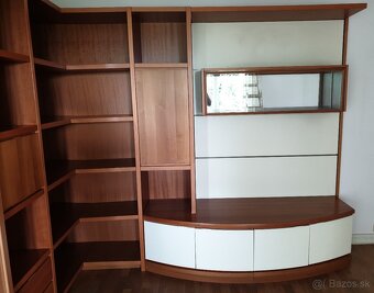 Predám rohovú obývaciu stenu SELVA - 2
