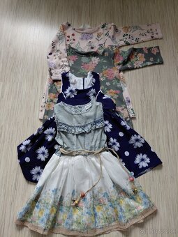 Balík oblečenia - 2