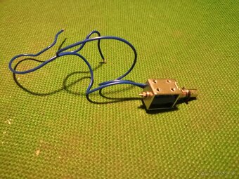 Solenoid, elektromagnet, piest - 2