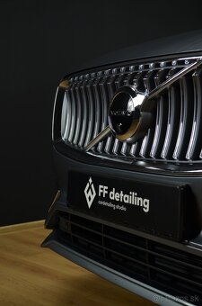 VOLVO XC90 T5 - 7miestne - 2