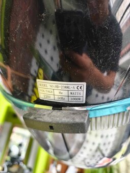 Sušiaca helma na vlasy na stojane s kolieskami - 2