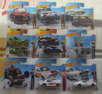 HOT WHEELS - 2