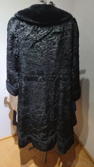 Kožuch zo zajaca - 2