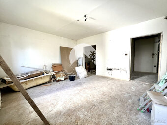 Reality KOMPLEX s.r.o. ponúka na predaj priestranný 1-izbový - 2