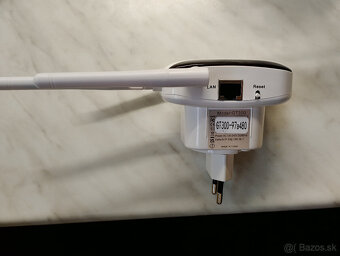 Dual Band WiFi Extender - 2