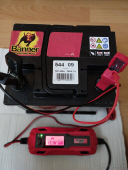 Autobatéria Banner 12V 44Ah - 2