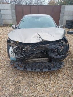 Rozpredám Renault Fluence 1.5Dci 78kw 2010 K9K 836 - 2