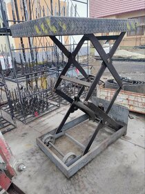 Predám zdvíhaciu plošinu - 2