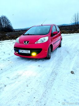 Peugeot 107 klíma, handsfree, kamery - 2